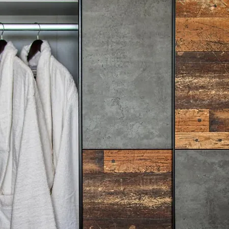 Terra Secreta Luxury