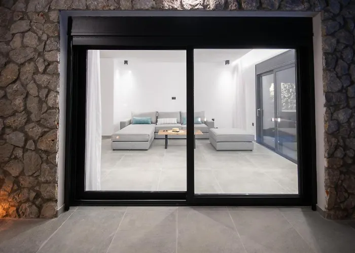 Terra Secreta Luxury