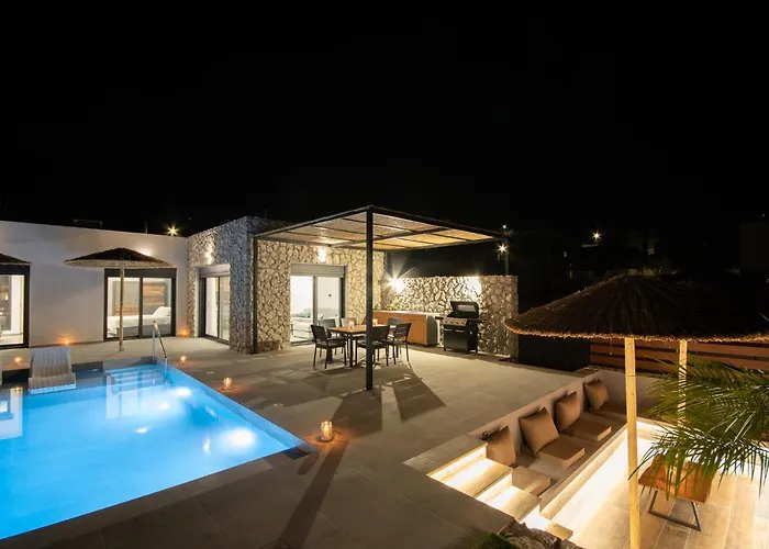 Terra Secreta Luxury Villa *