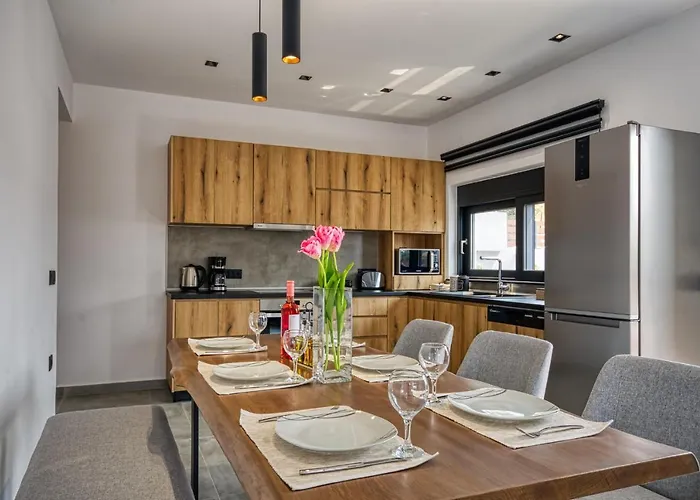 Terra Secreta Luxury